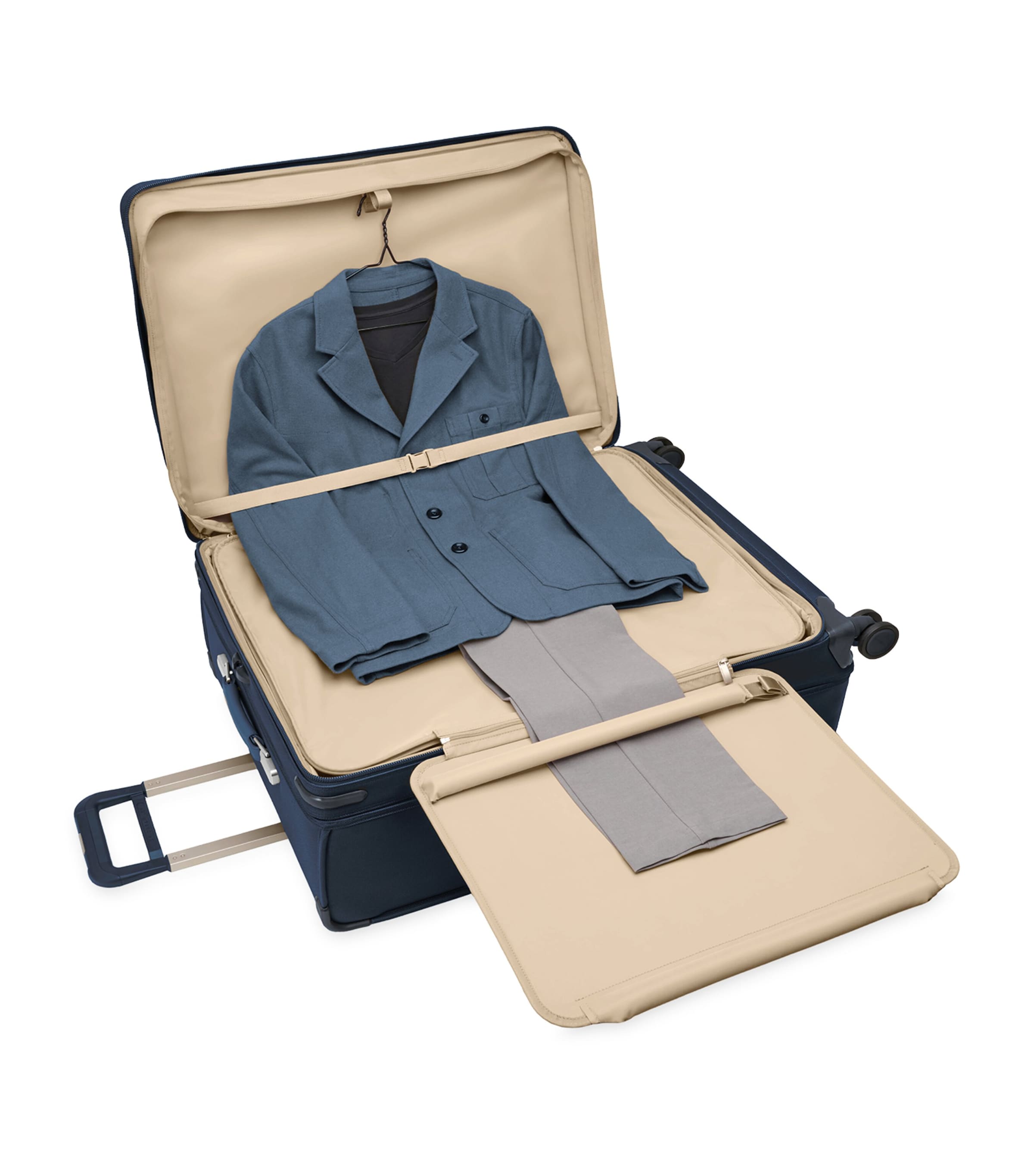Baseline Extra Large Expandable Spinner Suitcase