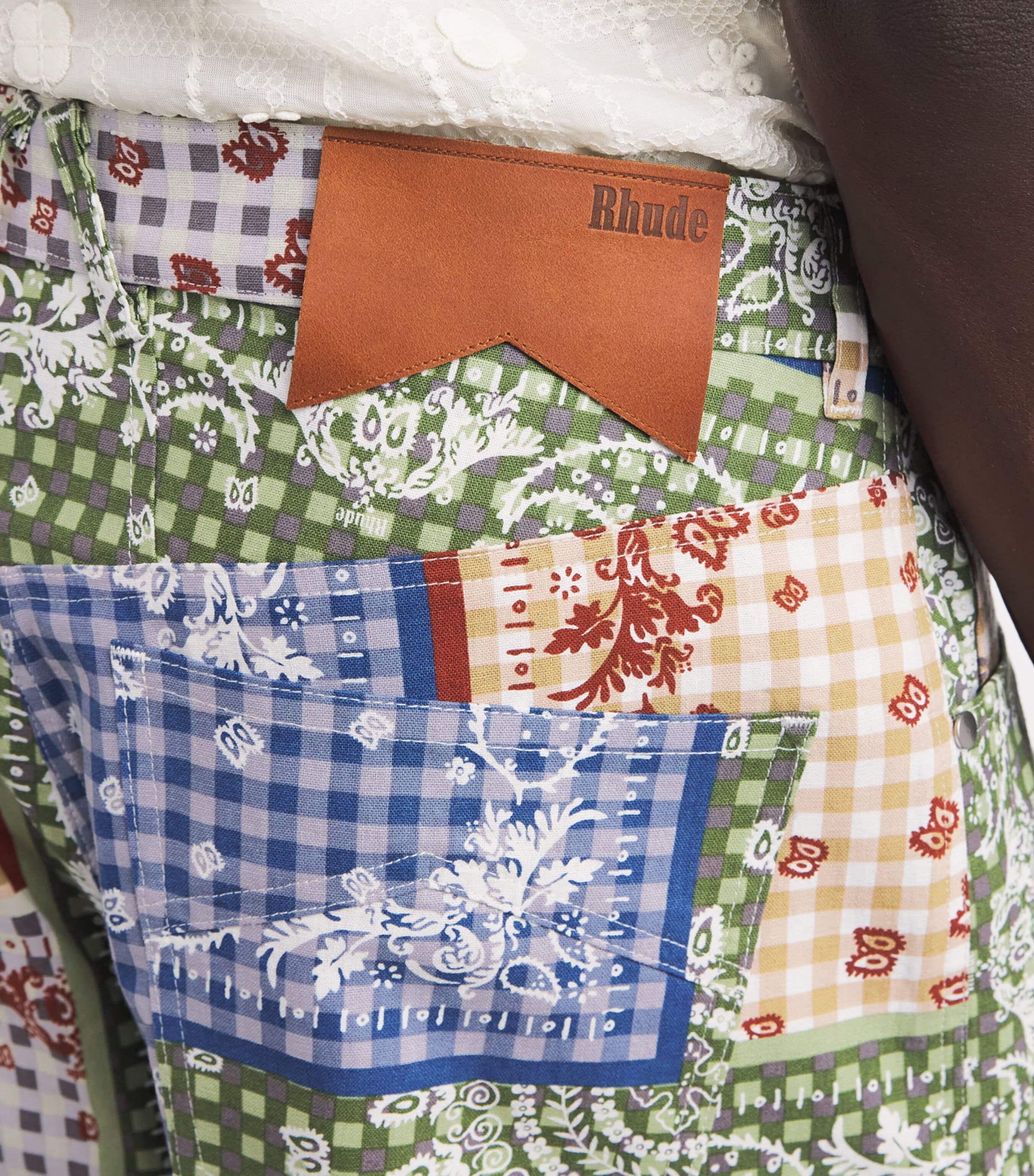 Linen-Cotton Bandana Print Shorts