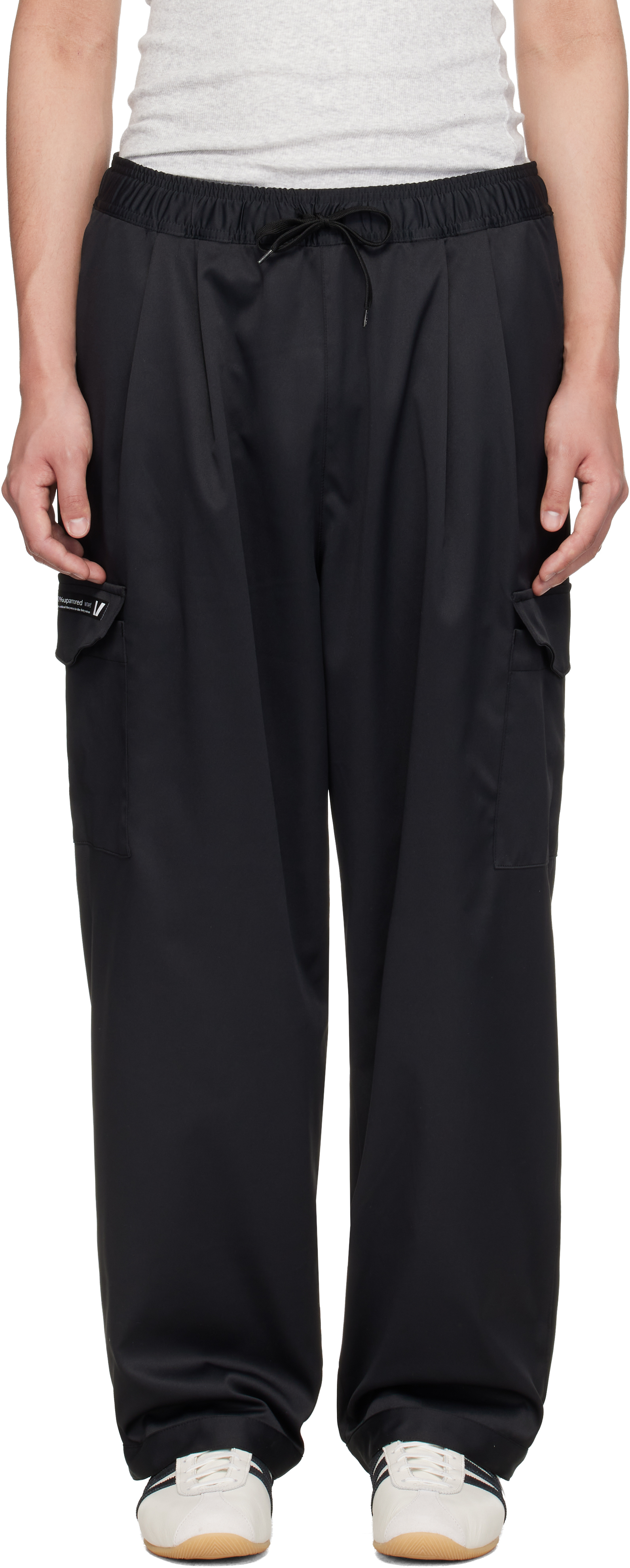 Black MILT2601 Cargo Pants