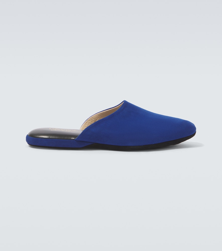 Suede slippers