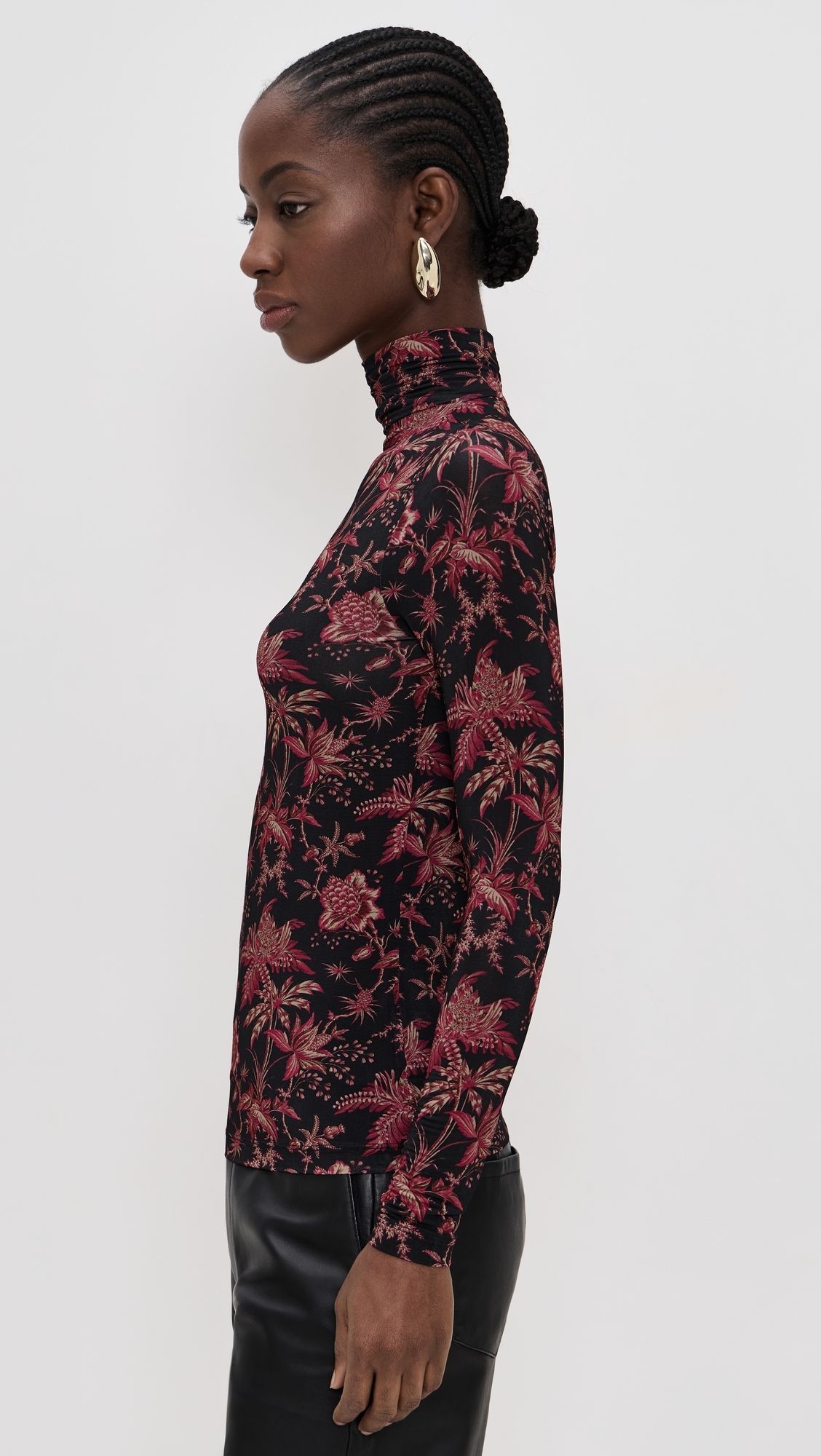 Aurelia Turtleneck Midnight Lily P