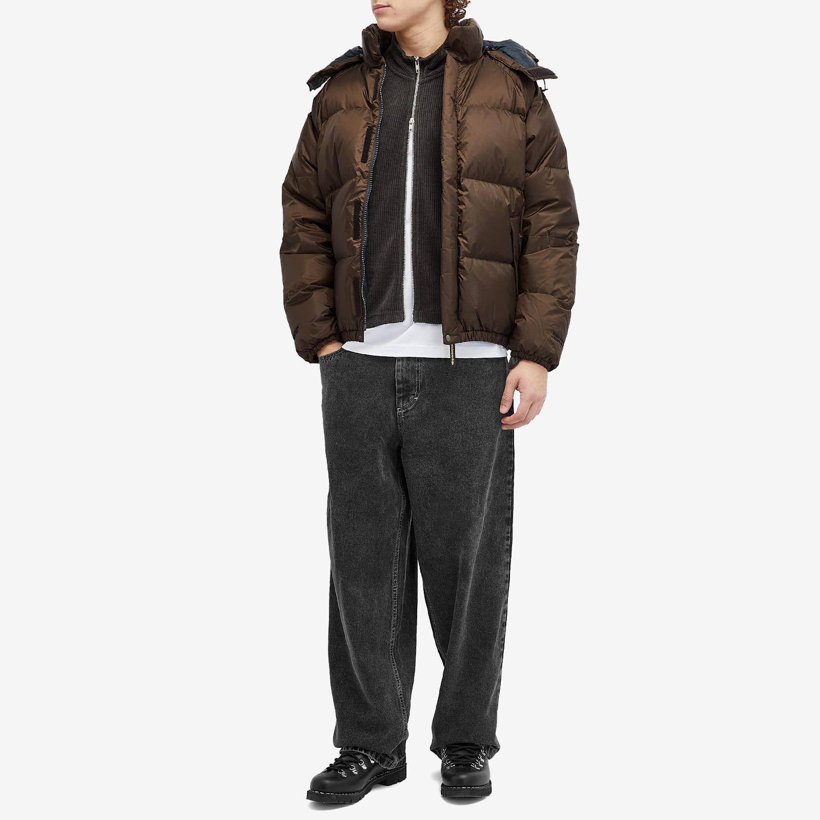 Men's x Gore-Tex Windstopper Down Puffer Jacket in Olive