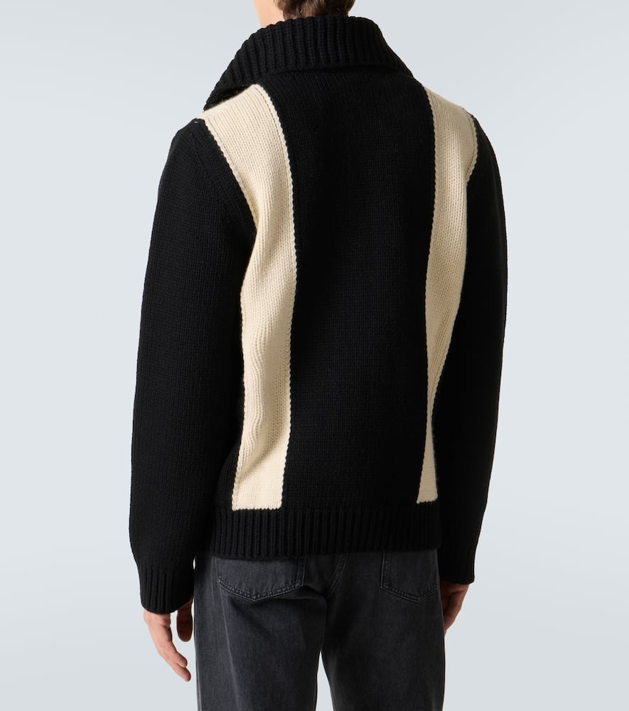 Virgin wool zip-up sweater