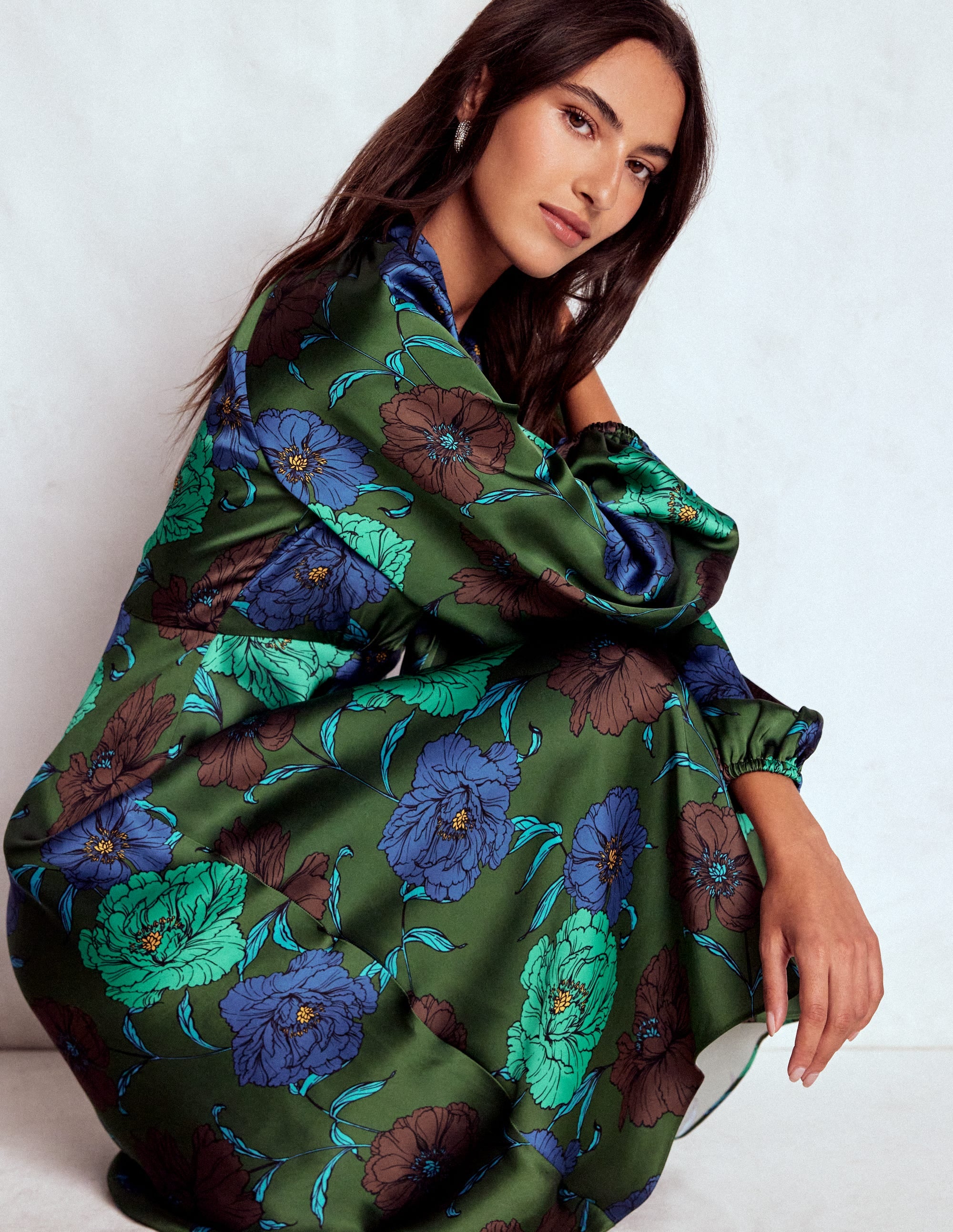 Women's Tie Neck Satin Midi Dress in Green | Size 10