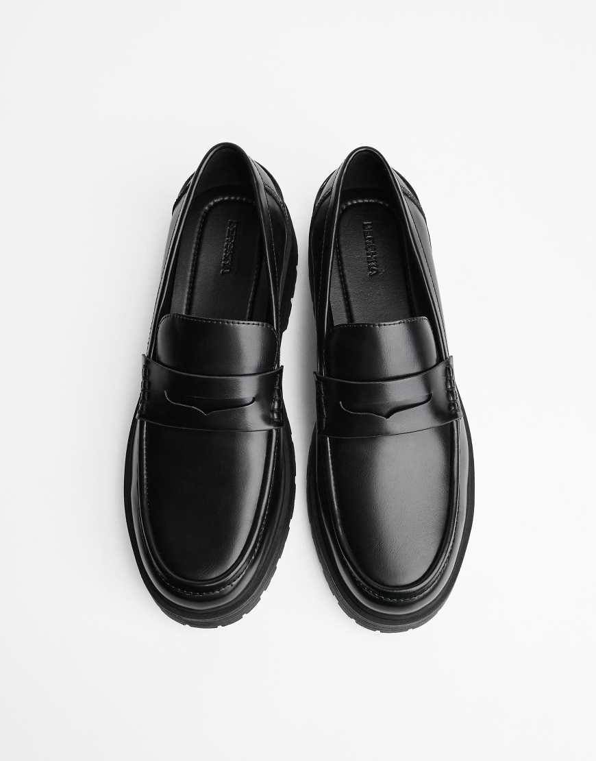 Chunky sole loafers in black