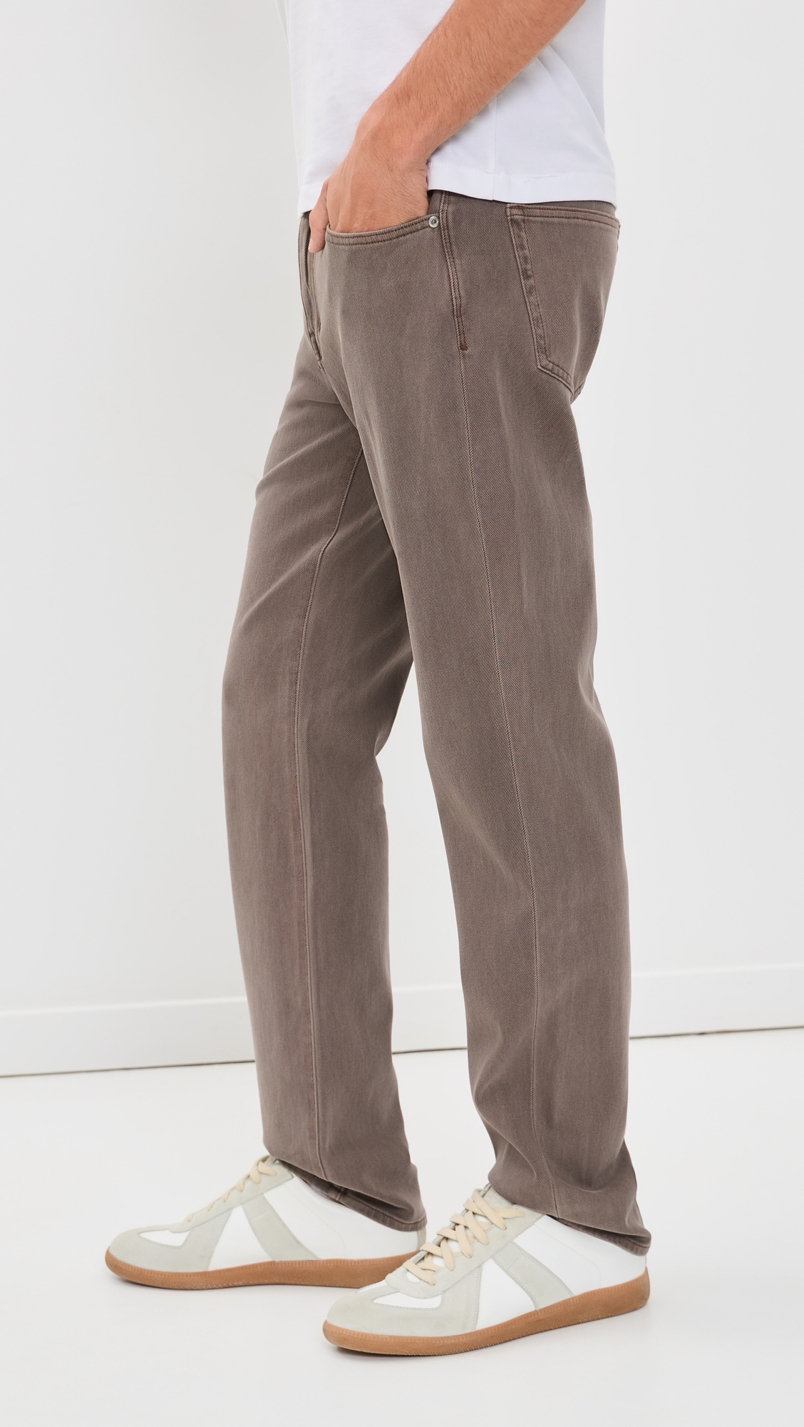 The Brixton Slim Straight Jeans Walnut