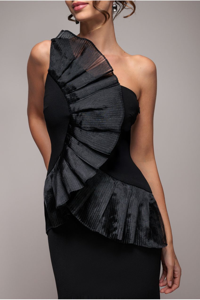 Goddiva Women's One Shoulder Pleated Fan Maxi Dress in Black