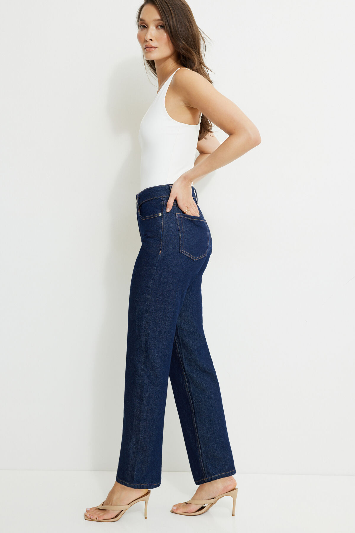 Justina Straight Leg Jeans