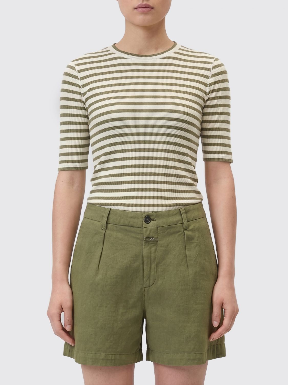 T-Shirt Woman color Green