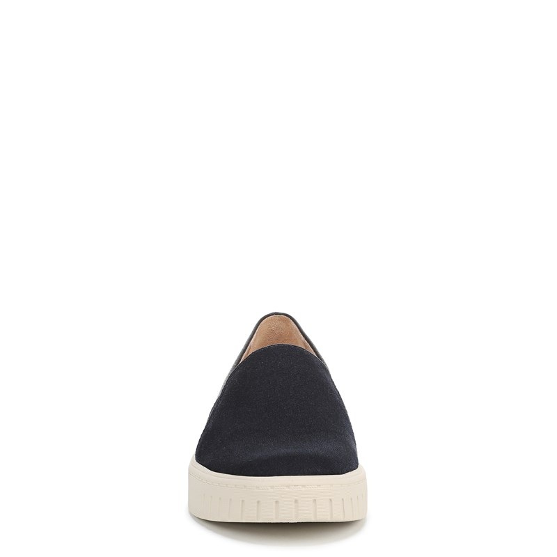 Women's Grandeur Slip On Shoes (Lux Navy Microsuede)