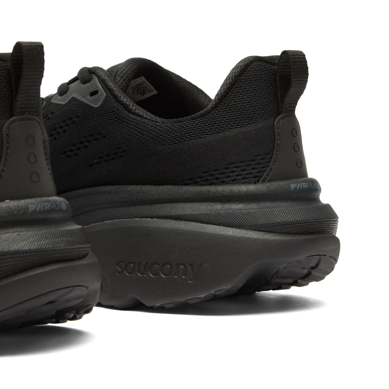 Hurricane 25 Sneaker in Triple Black