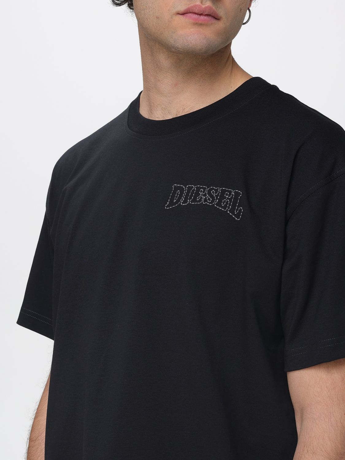 T-Shirt Men color Black