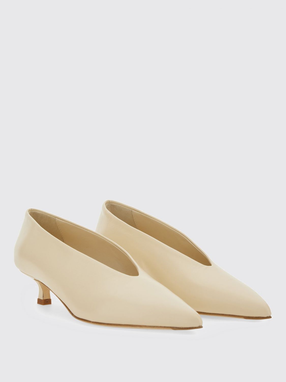 Pumps AEYDE Woman color White