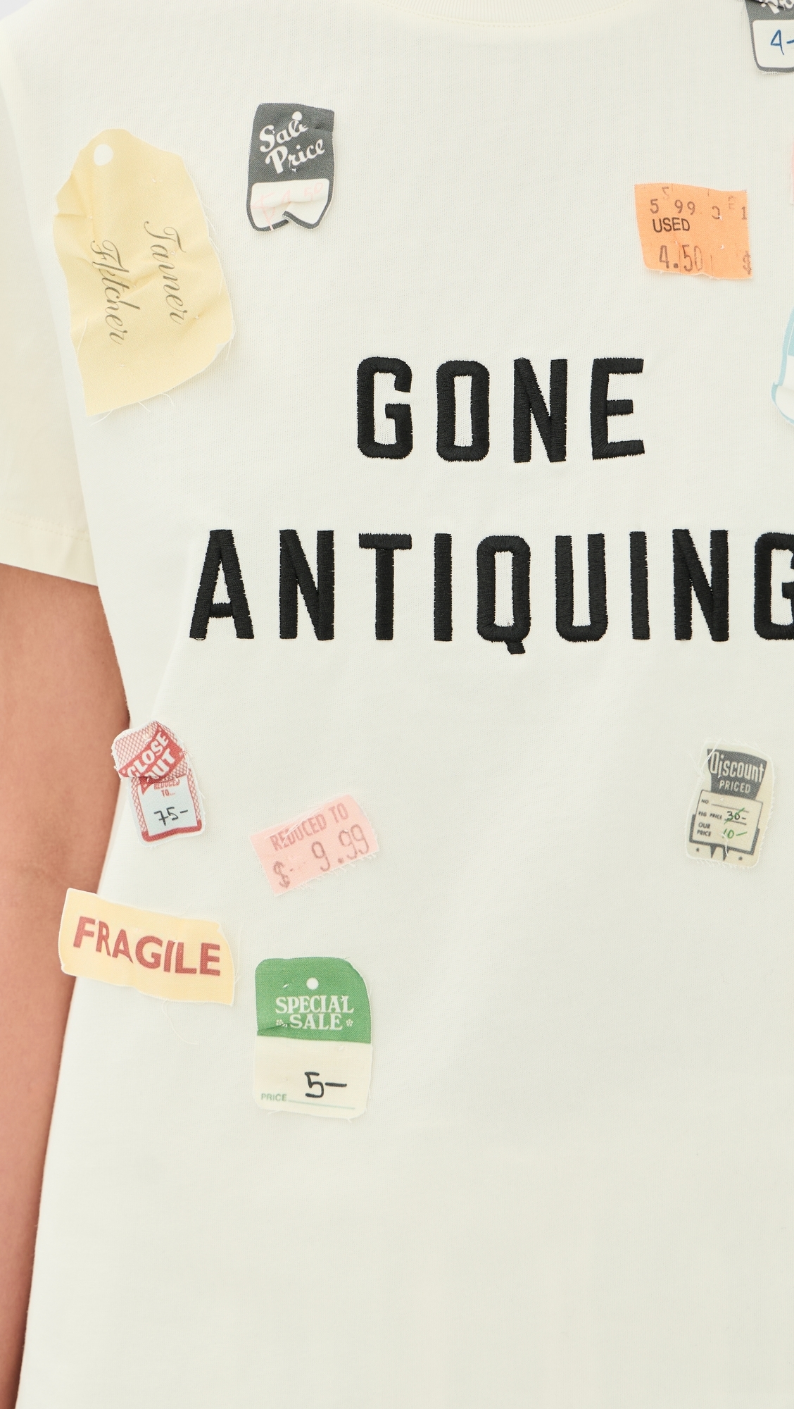 Gone Antiquing Applique Tee Ivory