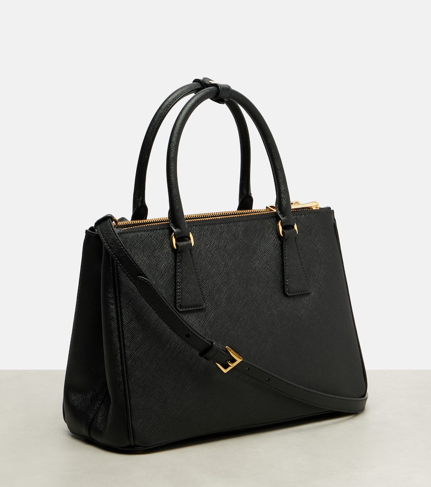 Galleria Medium Saffiano leather tote bag