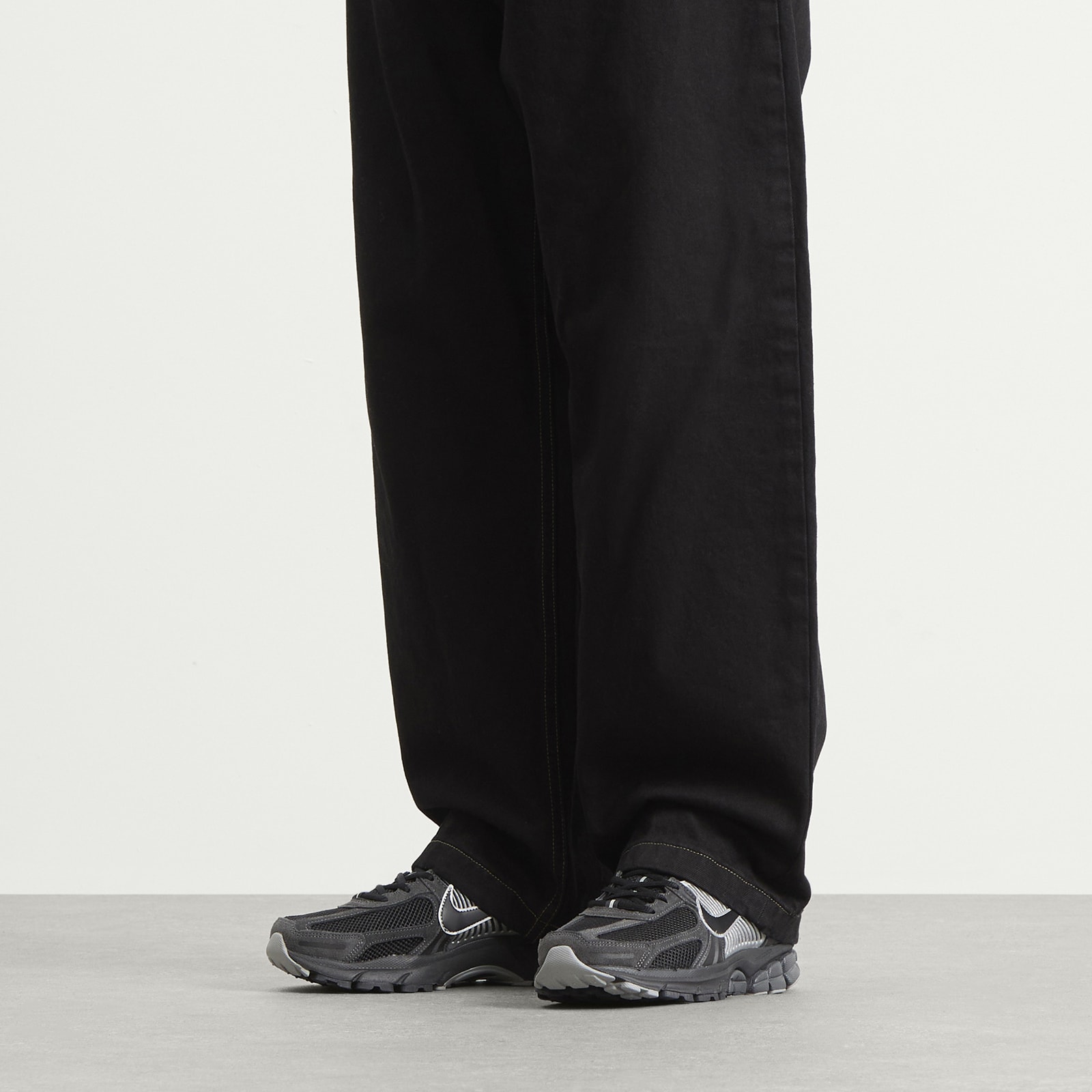 Sneakers Nike Zoom Vomero 5 Anthracite/ Black-Chrome-Flt Silver