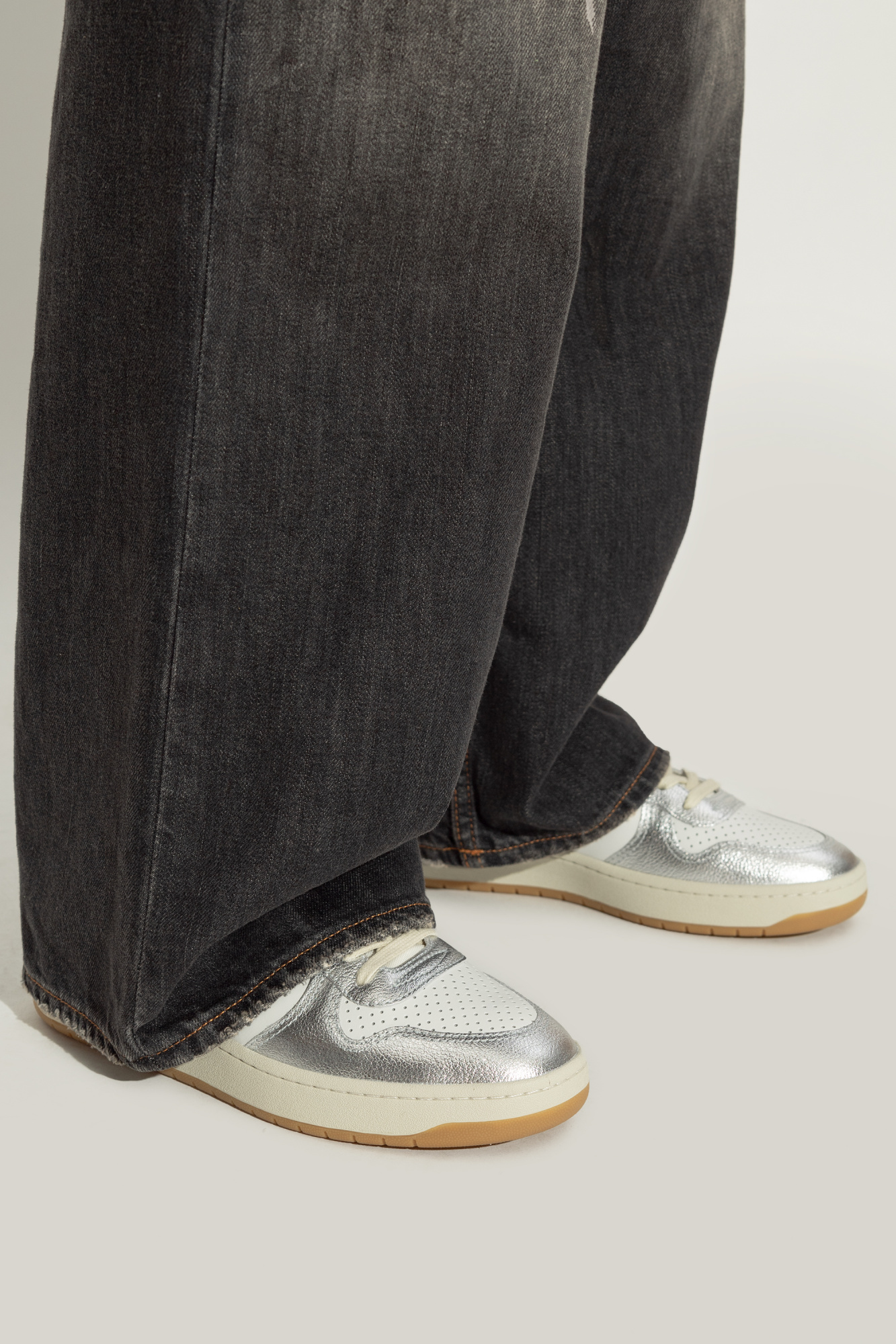 Sports Shoes "V-10 PRIME LEATHER", Women's, Silver