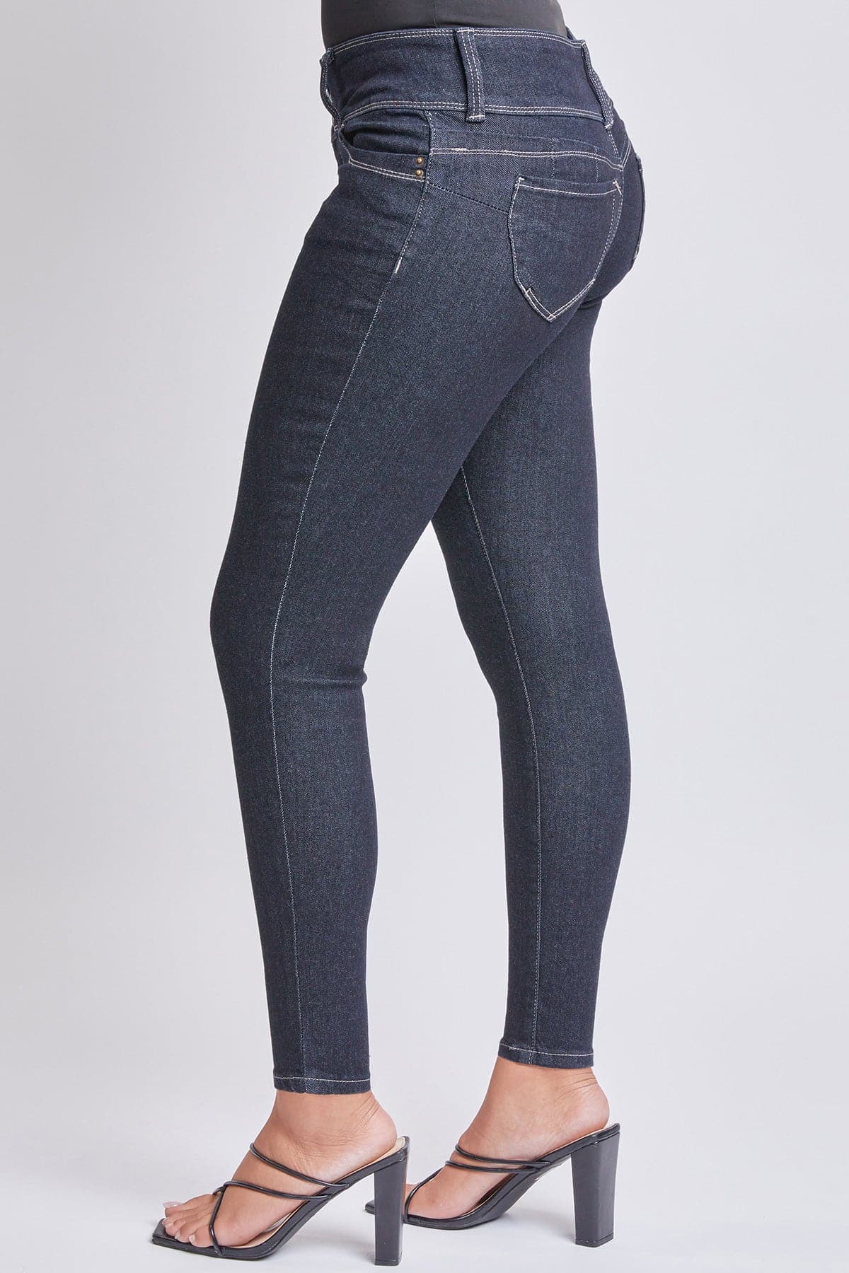 Women's Sustainable WannaBettaButt Skinny Jeans