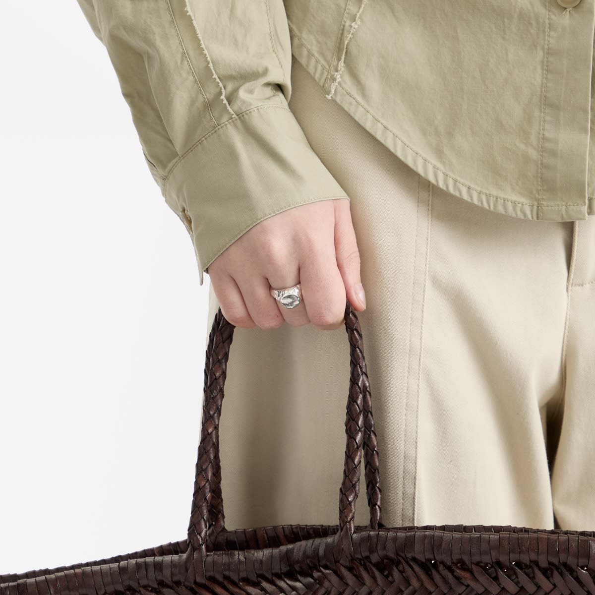 Simuero Sello Soye Ring in Silver