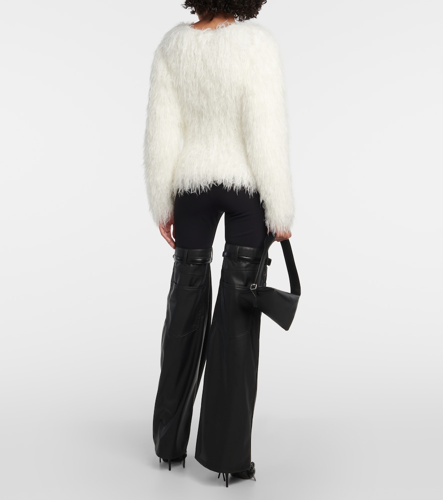 Fluffly knit sweater