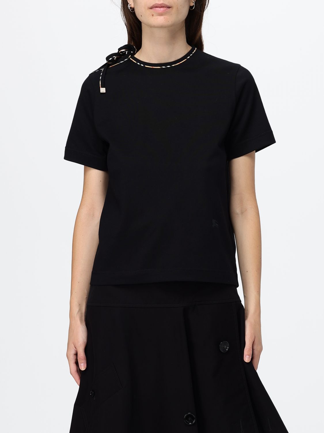 T-Shirt Woman color Black