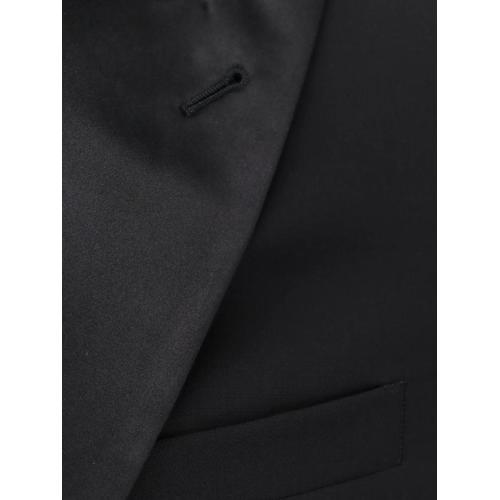 Suit Men color Blue