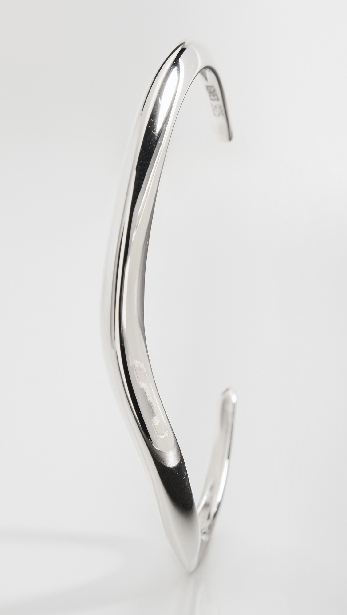 Small Astrid Cuff