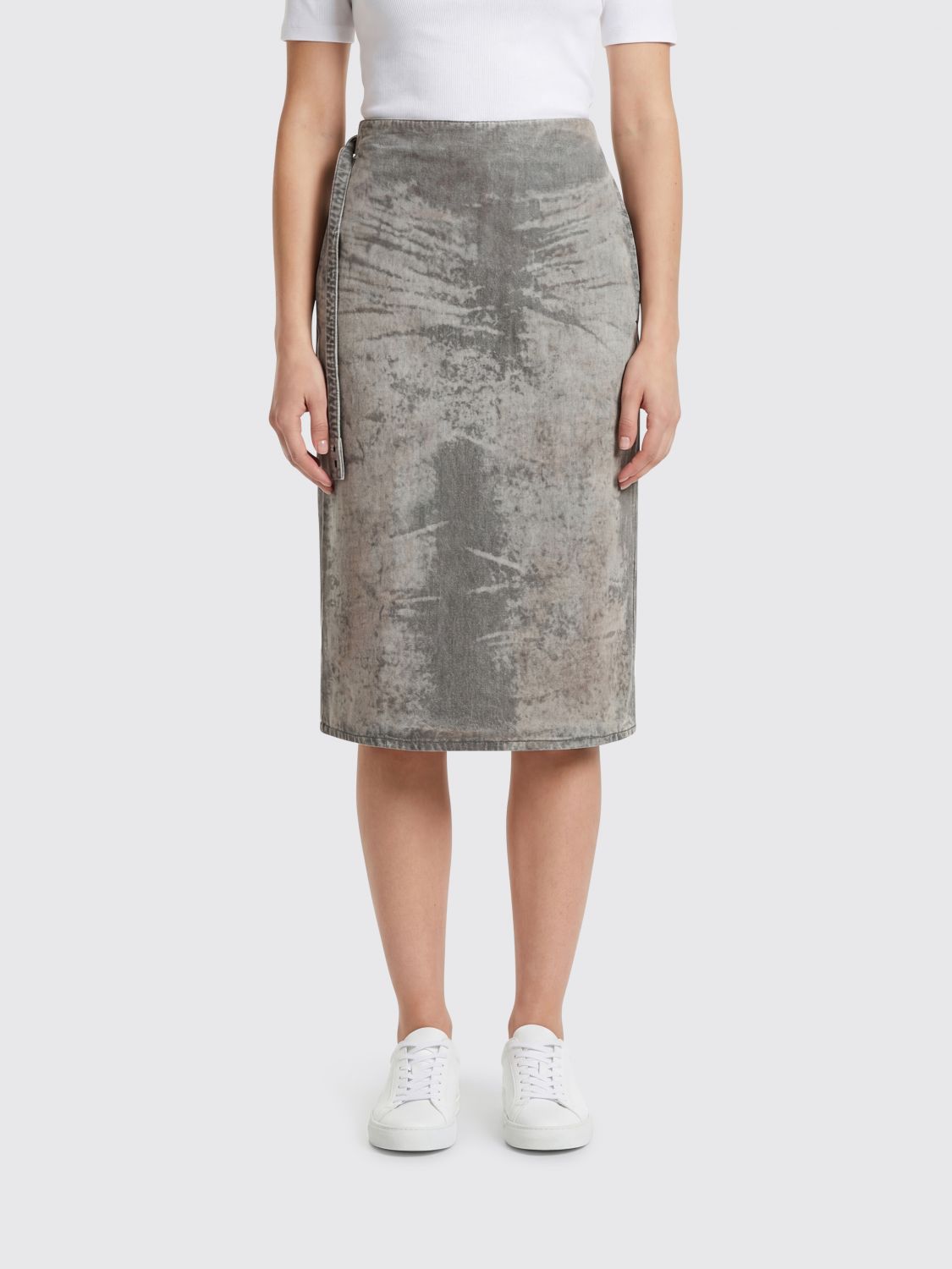 Skirt Woman color Black