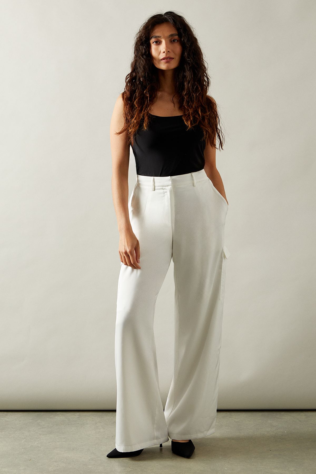 Wallis Womens Wide Leg Cargo Satin Trousers - White