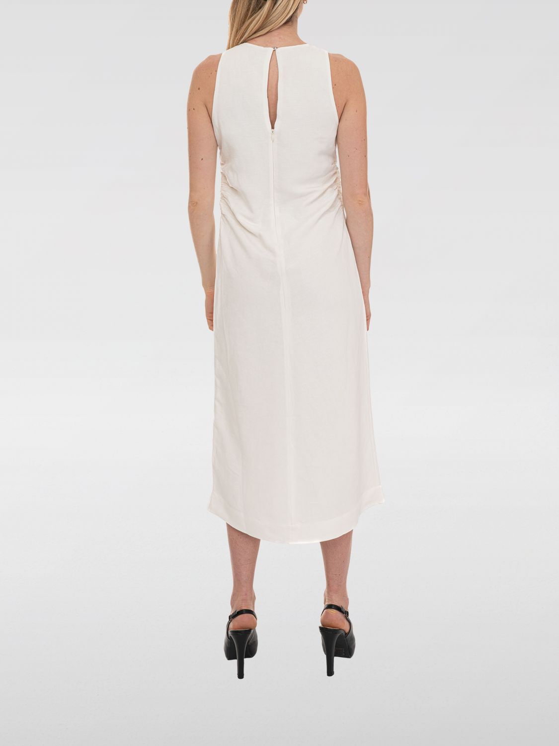 Dress Woman color White
