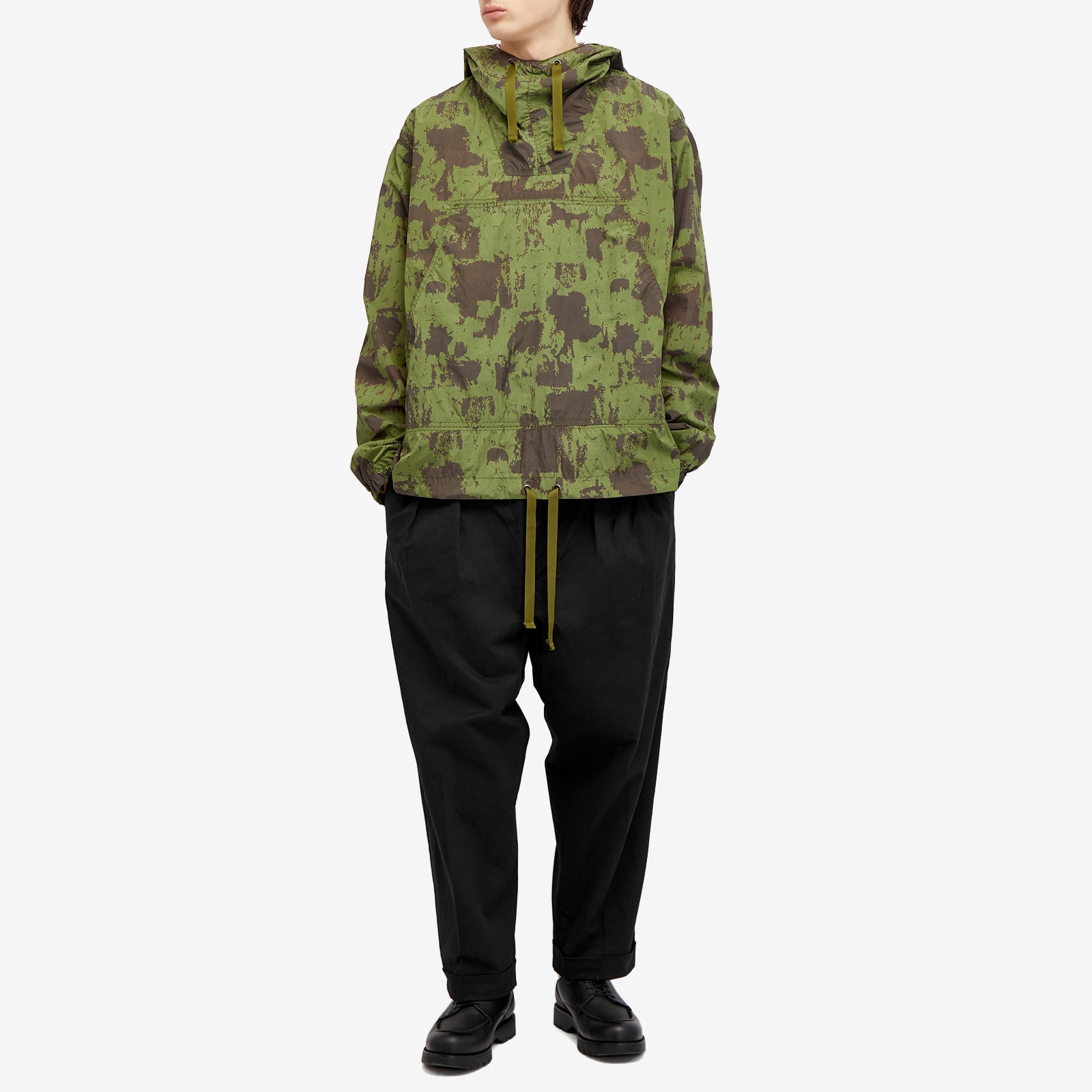 Men's 2 Pleat Chino in Black
