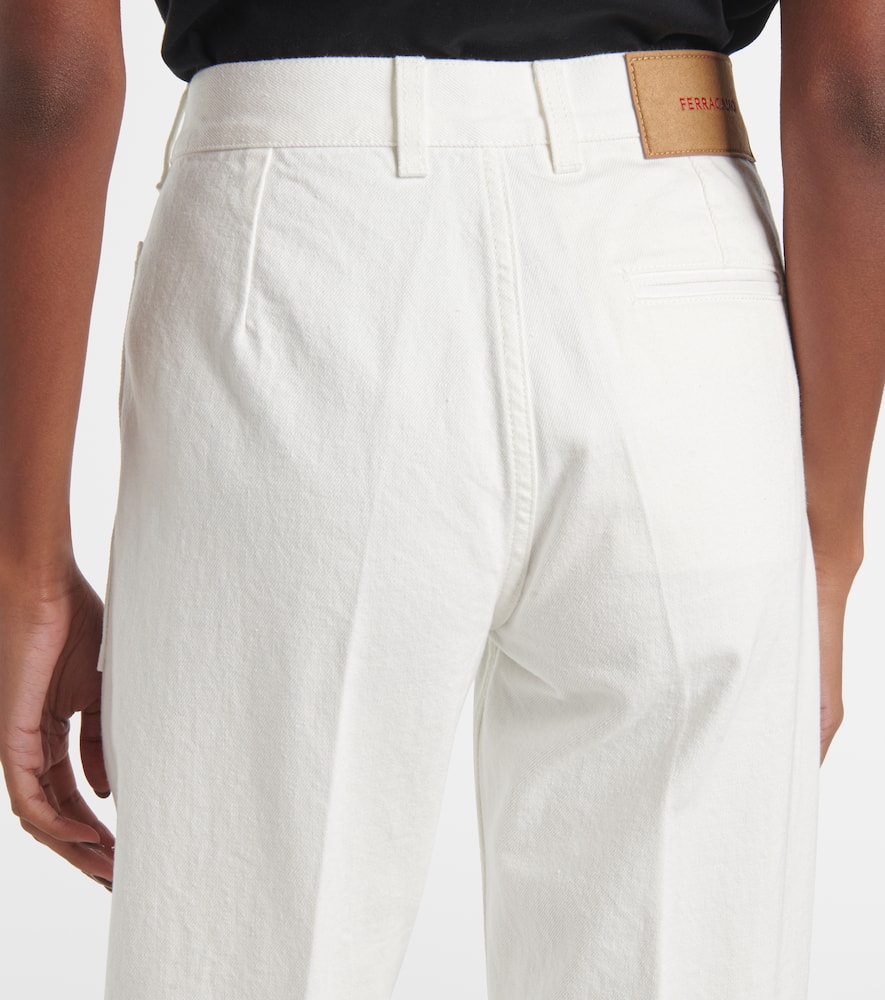Mid-rise straight jeans
