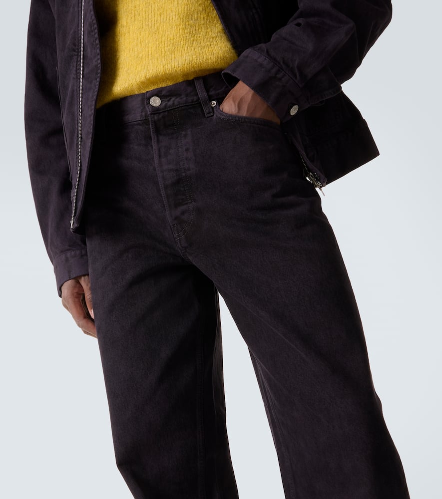 Wide-leg jeans