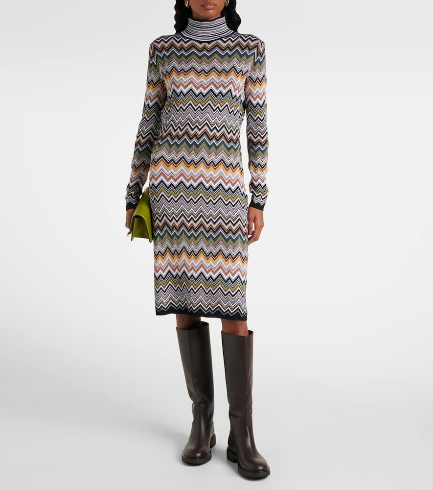 Zigzag midi dress