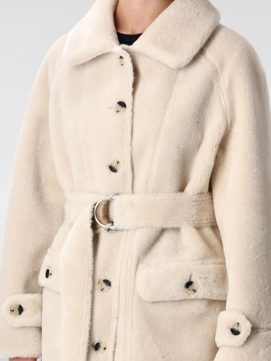 Coat Woman color White