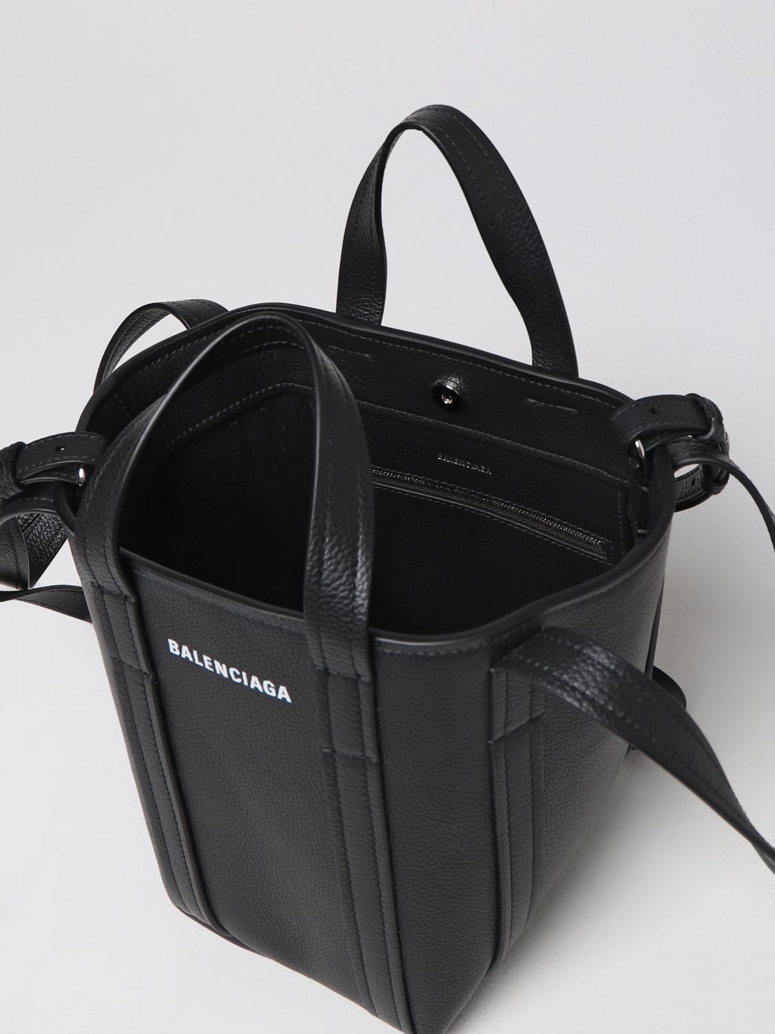 Shoulder Bag Woman color Black