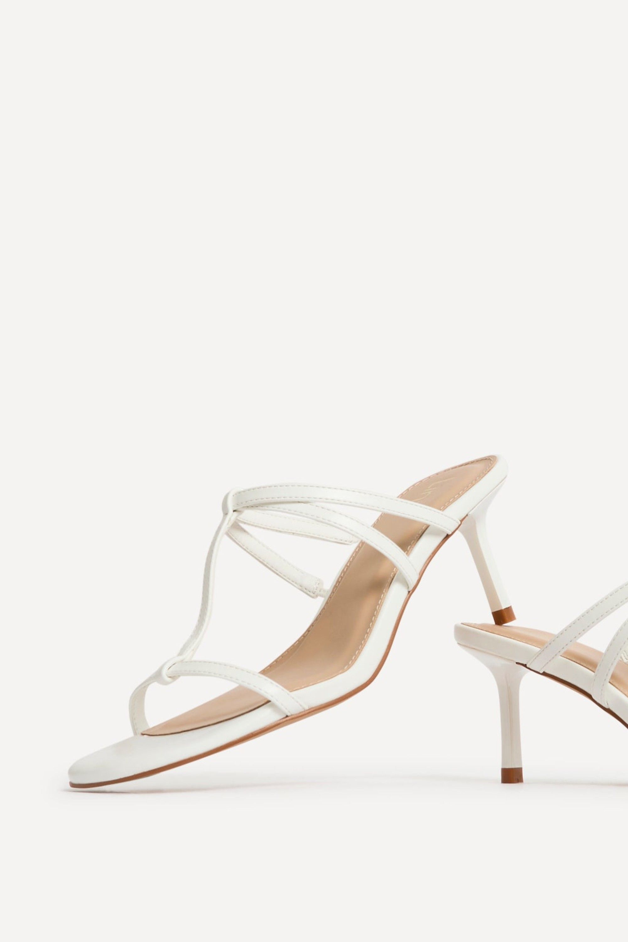 Linzi Women's Westside White Mule Heels | : 4/Standard Fit