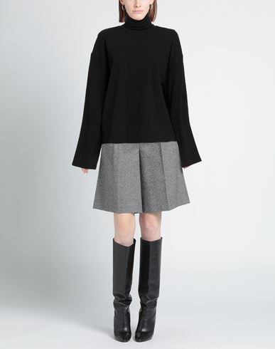 Woman T