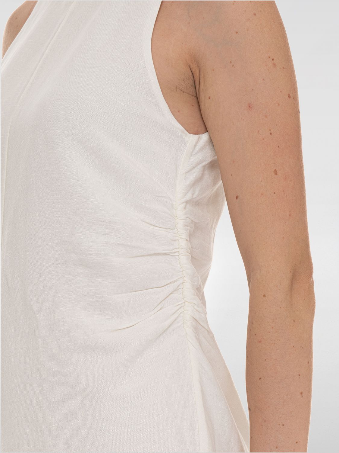 Dress Woman color White