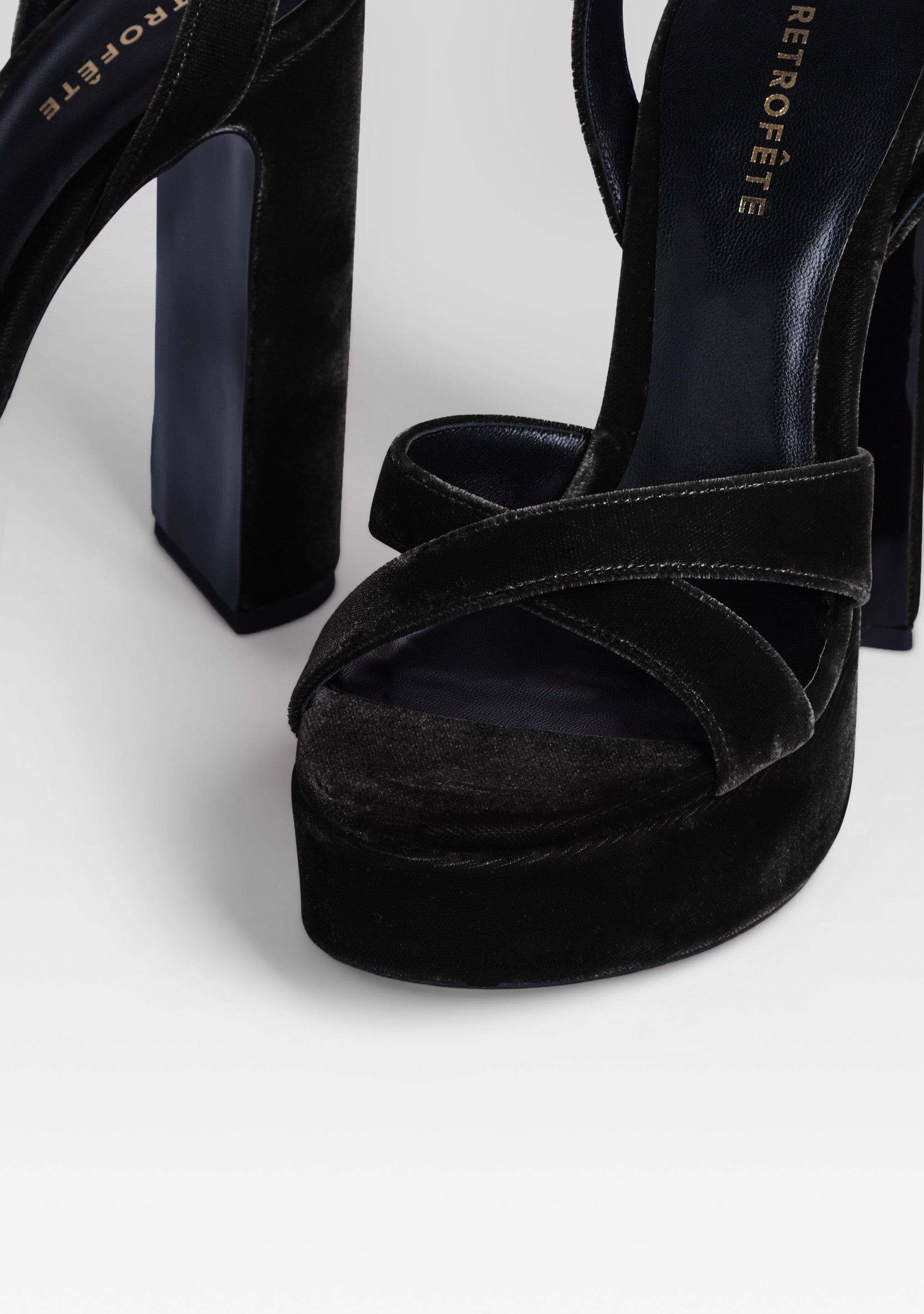Melodia Platform Sandal