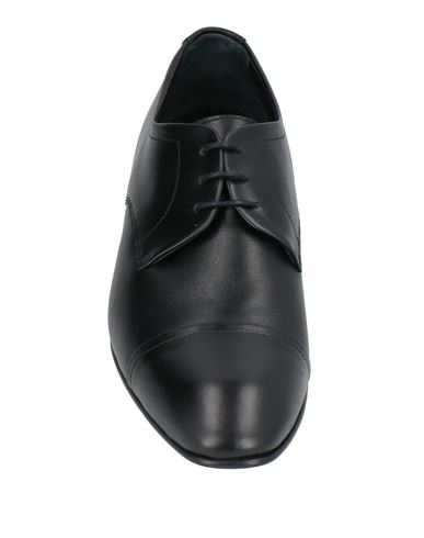 Man Lace