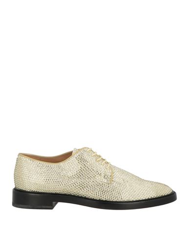Man Lace