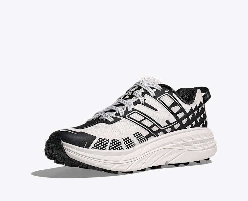 HOKA Speedgoat 2 Shoes in Black/Frost