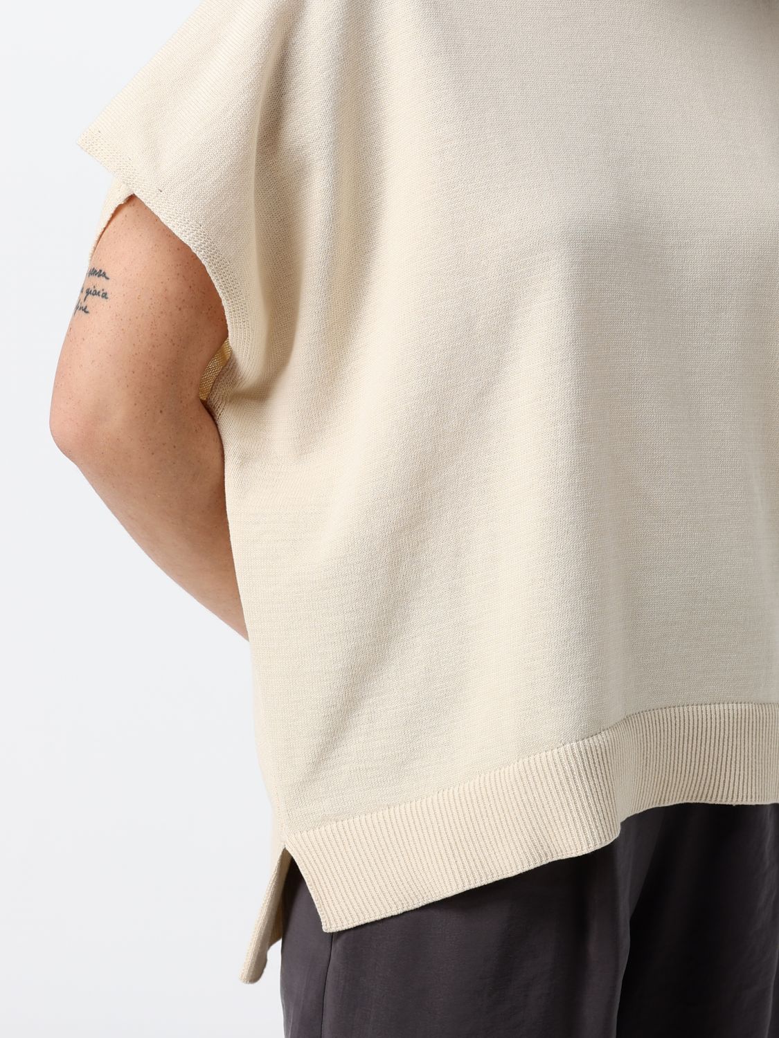 T-Shirt Woman color White