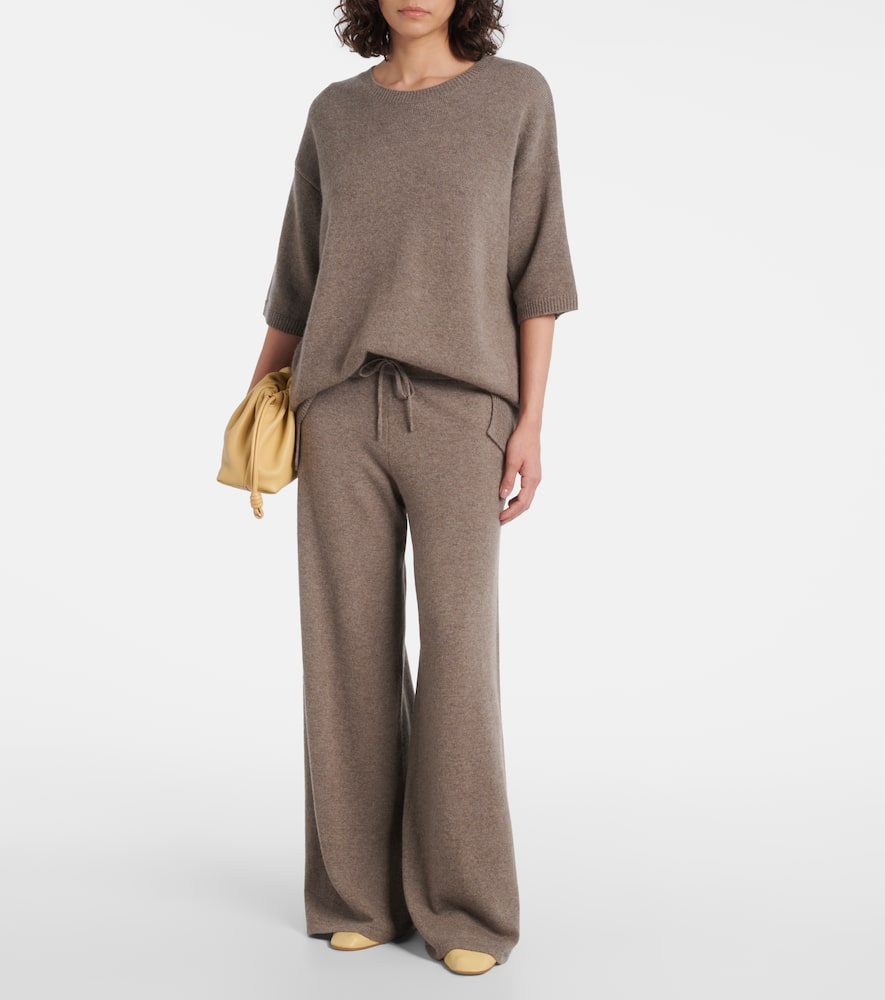 Mila oversized cashmere sweater