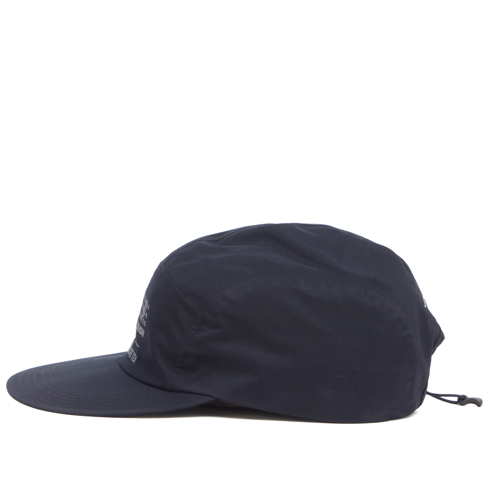 Men's x Salomon Cap in Deep Black 