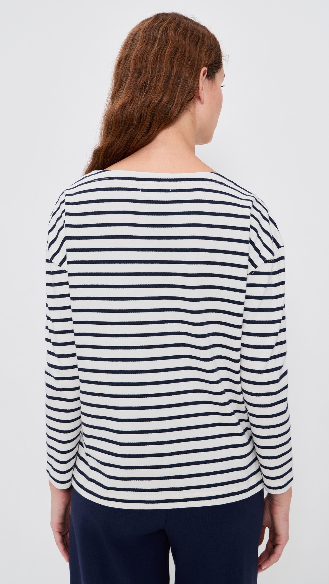Avignon Boat Neck Striped Tee In Cotton Ivory/Navy