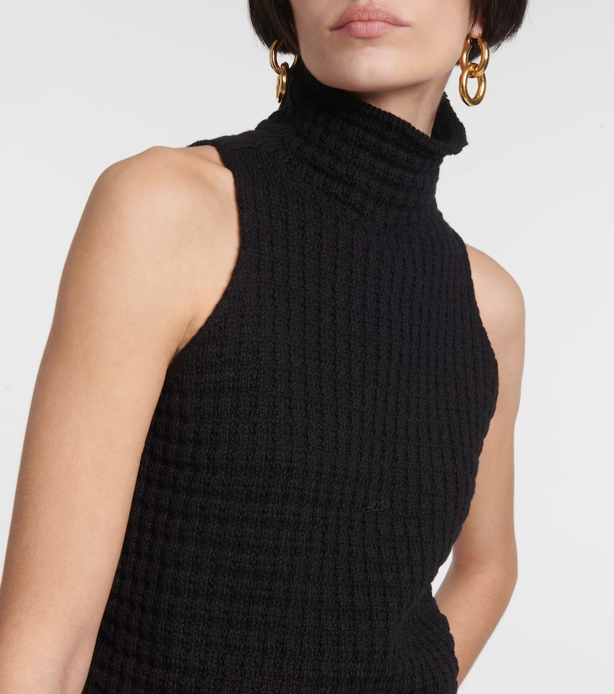 Frayed cotton top