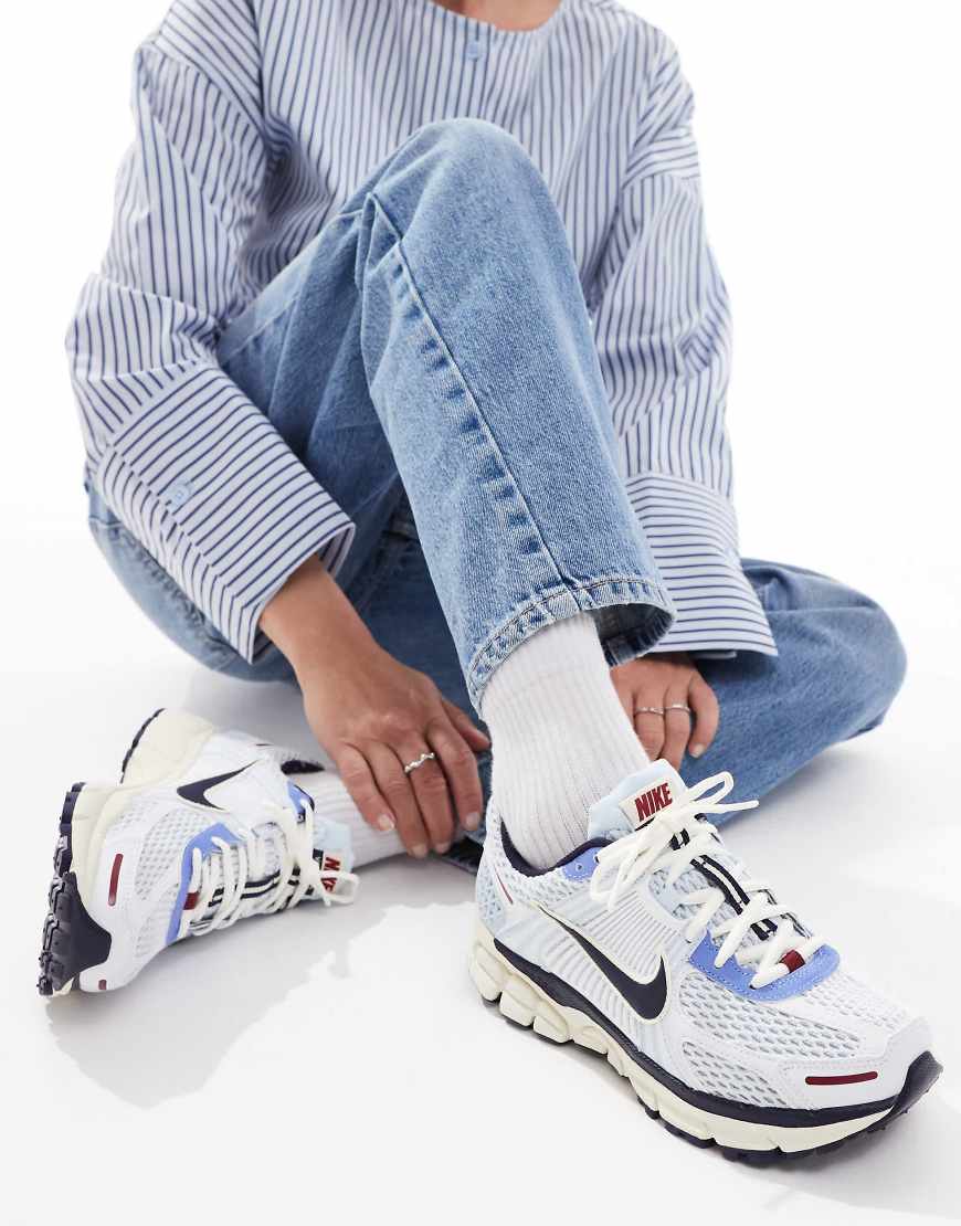 Nike Zoom Vomero 5 sneakers in light blue and purple