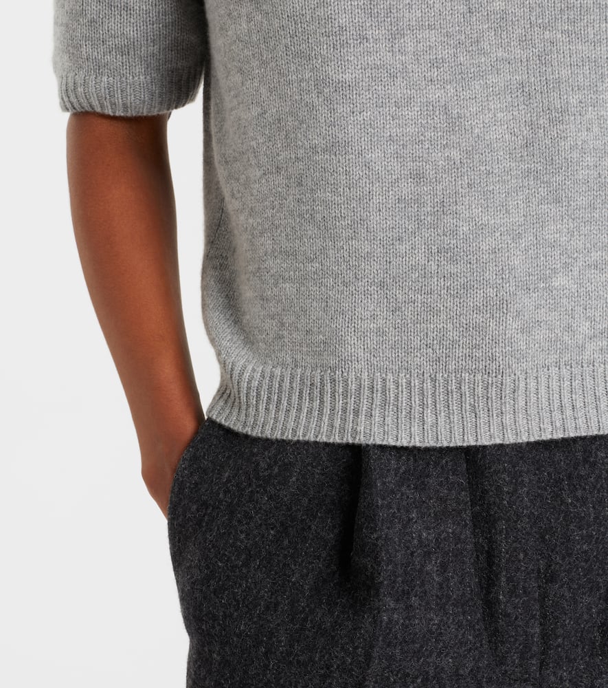Wool and cashmere sweater